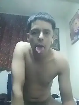 Snapshot of Junior_47 chatting on February 4, 8:20 am Junior 47 online show from February 4, 8:20 am