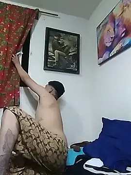 Snapshot of Junior_47 chatting on February 5, 8:41 am Junior 47 online show from February 5, 8:41 am