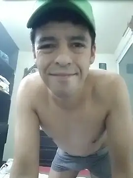 Snapshot of Junior_47 chatting on March 3, 1:12 am Junior 47 online show from March 3, 1:12 am