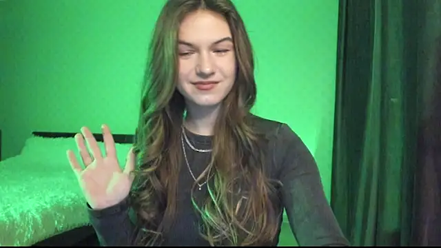 luna lust 212 online show from December 2, 4:07 am