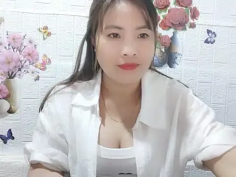 Snapshot of Site-loe chatting on February 8, 1:25 pm Site-loe online show from February 8, 1:25 pm