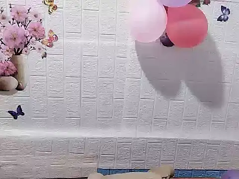 Snapshot of Site-loe chatting on February 22, 9:35 pm Site-loe online show from February 22, 9:35 pm