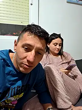 7milo online show from February 24, 7:12 pm