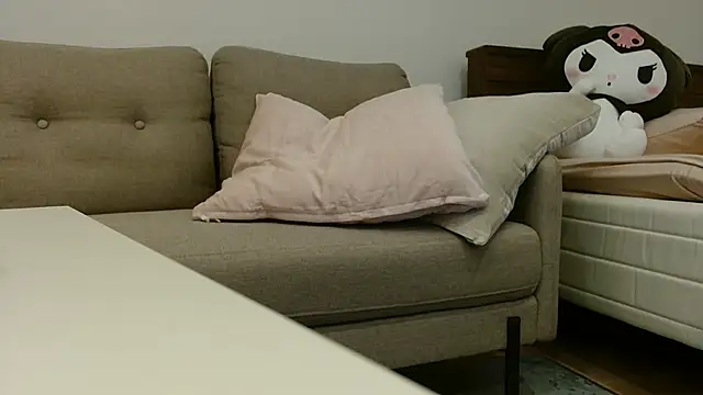 yumichan99 online show from November 17, 12:33 pm