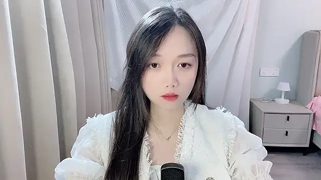 BoiI2u online show from November 19, 3:34 pm