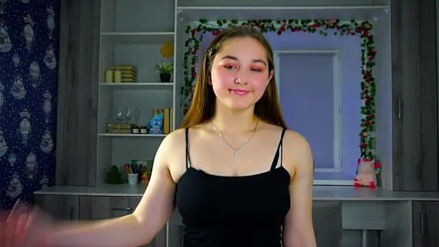 CleotildeBijan online show from November 18, 12:53 pm