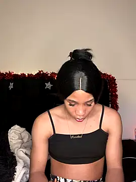 Weendolyn  online show from December 5, 3:59 am