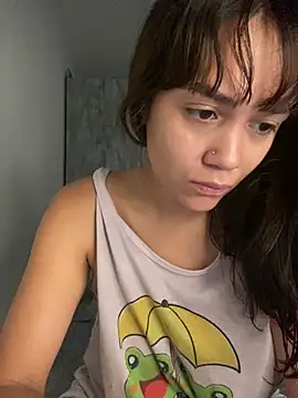 carolsapequinha online show from May 3, 2:56 pm