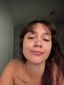 carolsapequinha online show from May 20, 11:27 am