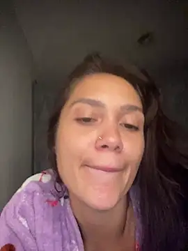 carolsapequinha online show from May 22, 8:47 pm