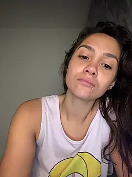carolsapequinha online show from June 28, 10:21 am