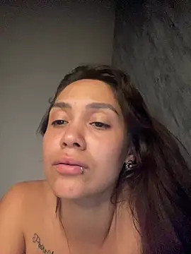 carolsapequinha online show from July 11, 3:53 am
