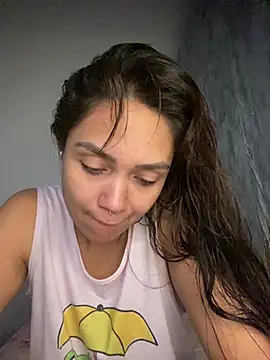 carolsapequinha online show from July 23, 1:20 pm