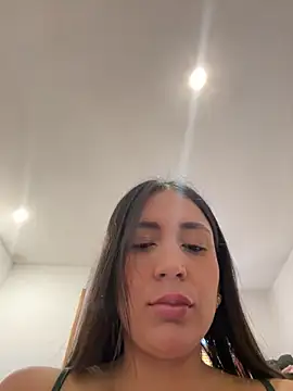 Snapshot of Marilu_exotic chatting on November 13, 11:20 am Marilu exotic online show from November 13, 11:20 am