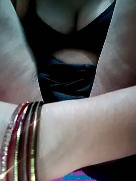 beutiful hot online show from March 22, 5:38 pm