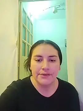 White Queen 1 online show from November 14, 5:17 am