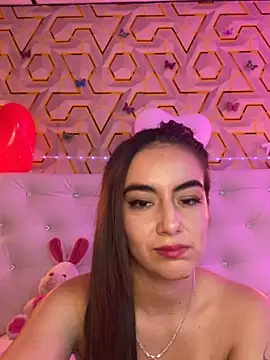 MelanyyJhonson15 online show from February 20, 6:26 am