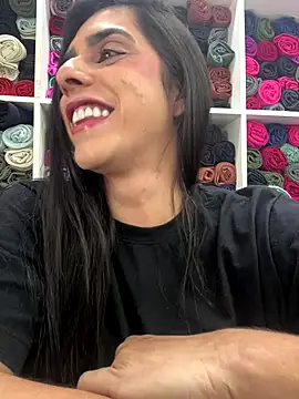 Snapshot of Monahliza chatting on November 27, 5:15 pm Monahliza online show from November 27, 5:15 pm