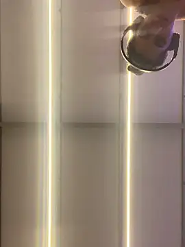 Snapshot of Monahliza chatting on February 11, 11:54 pm Monahliza online show from February 11, 11:54 pm