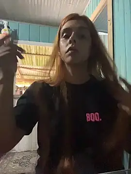 Snapshot of Monahliza chatting on March 10, 11:37 am Monahliza online show from March 10, 11:37 am