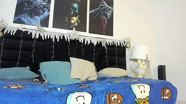 BryanTowers online show from November 22, 1:37 am