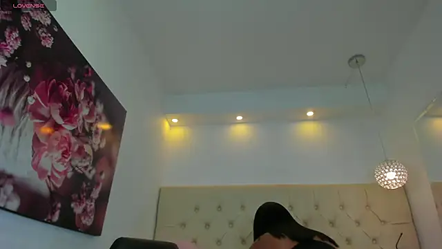 Snapshot of anna_jules chatting on November 23, 10:20 pm anna jules online show from November 23, 10:20 pm