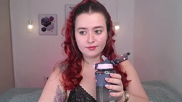 selene rouse  online show from May 28, 12:52 am