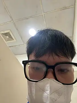 Snapshot of MEFUN- chatting on February 10, 3:16 pm MEFUN- online show from February 10, 3:16 pm