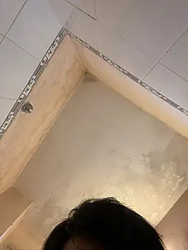 Snapshot of MEFUN- chatting on February 14, 10:23 am MEFUN- online show from February 14, 10:23 am