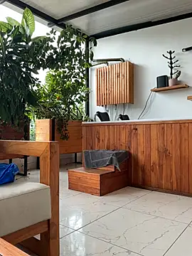 lusstyles 1 online show from March 5, 9:55 pm