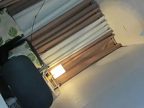 Xxjasmine foxxX online show from December 4, 6:05 pm