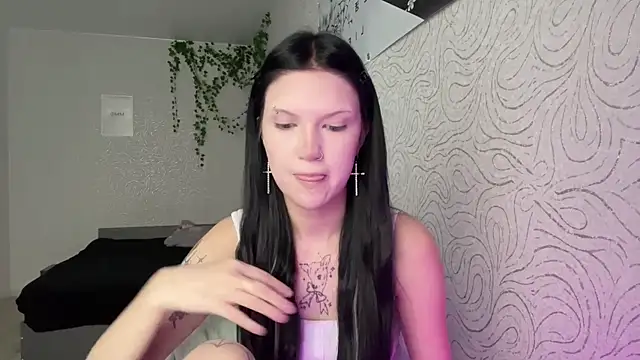 JuliaElse online show from November 28, 11:24 am