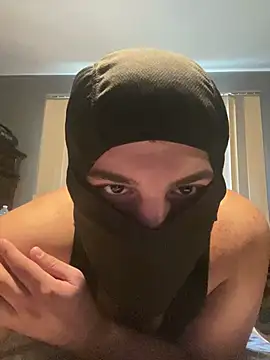 Snapshot of mouse- chatting on February 22, 2:15 pm mouse- online show from February 22, 2:15 pm