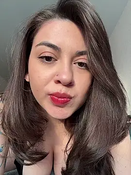 Lovynna online show from April 24, 3:36 pm