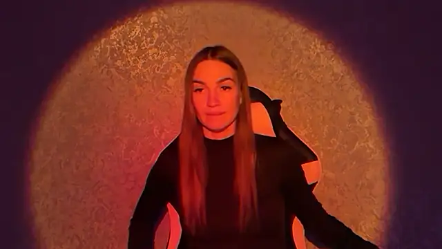 lisababy a online show from November 18, 8:02 pm