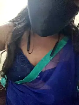 mahalaxmi teluguammai online show from December 4, 6:01 am