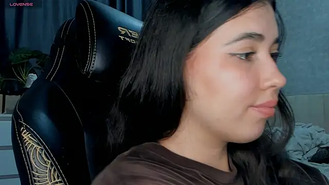 Snapshot of Diara_1an chatting on April 23, 12:29 pm Diara 1an online show from April 23, 12:29 pm