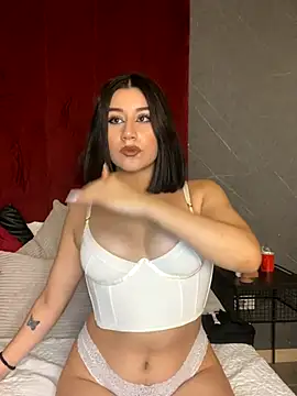 GinebraBelucci online show from November 27, 4:31 pm