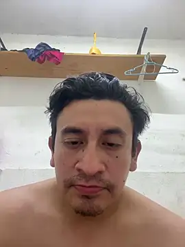 Snapshot of manrrique4567 chatting on February 13, 1:12 am manrrique4567 online show from February 13, 1:12 am