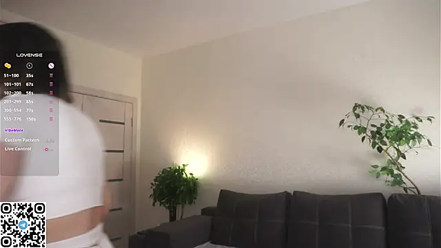 RoxannaCarver online show from February 14, 9:06 am