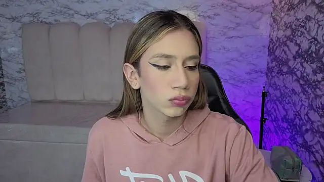 Evy Luxx v online show from February 10, 3:32 am