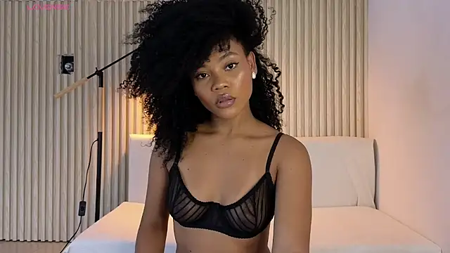 vanestraus online show from March 26, 8:36 pm