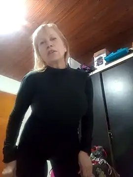 SexyMilf1211 online show from May 10, 12:38 am