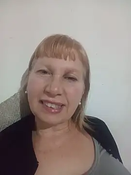 SexyMilf1211 online show from May 24, 11:21 pm