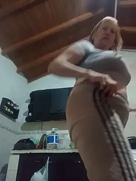 SexyMilf1211 online show from May 25, 11:38 am