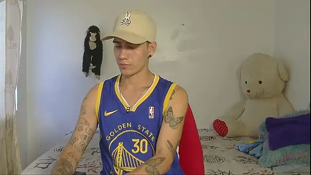 kilyan wow online show from November 18, 10:03 pm