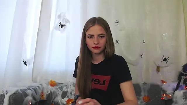 Sansa Dream online show from October 16, 8:15 am