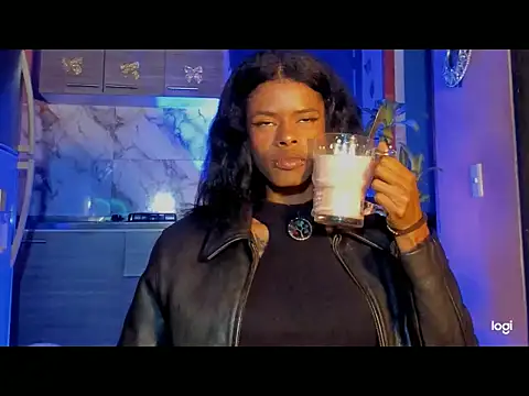 aprille15 online show from February 4, 3:34 am