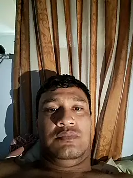 juanlopjl online show from November 23, 8:08 pm