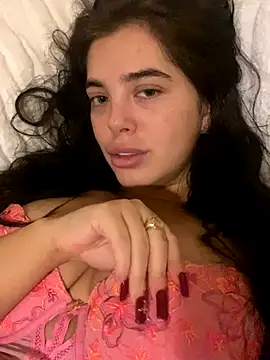 Snapshot of MarnieMarie chatting on November 26, 11:39 pm MarnieMarie online show from November 26, 11:39 pm